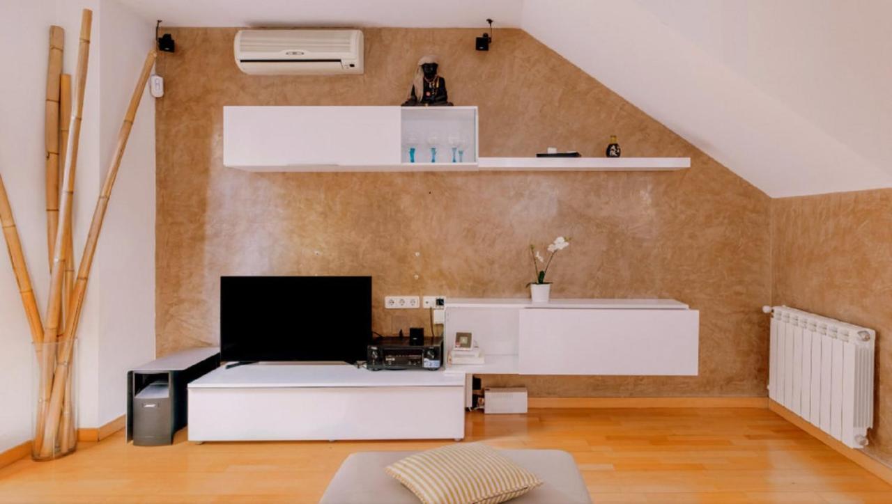 דירות Tiana Bonito Duplex Con Piscina En Barcelona&Playa מראה חיצוני תמונה
